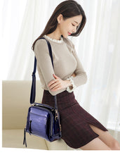 Load image into Gallery viewer, Women's Luxury Crocodile Leather Handbag